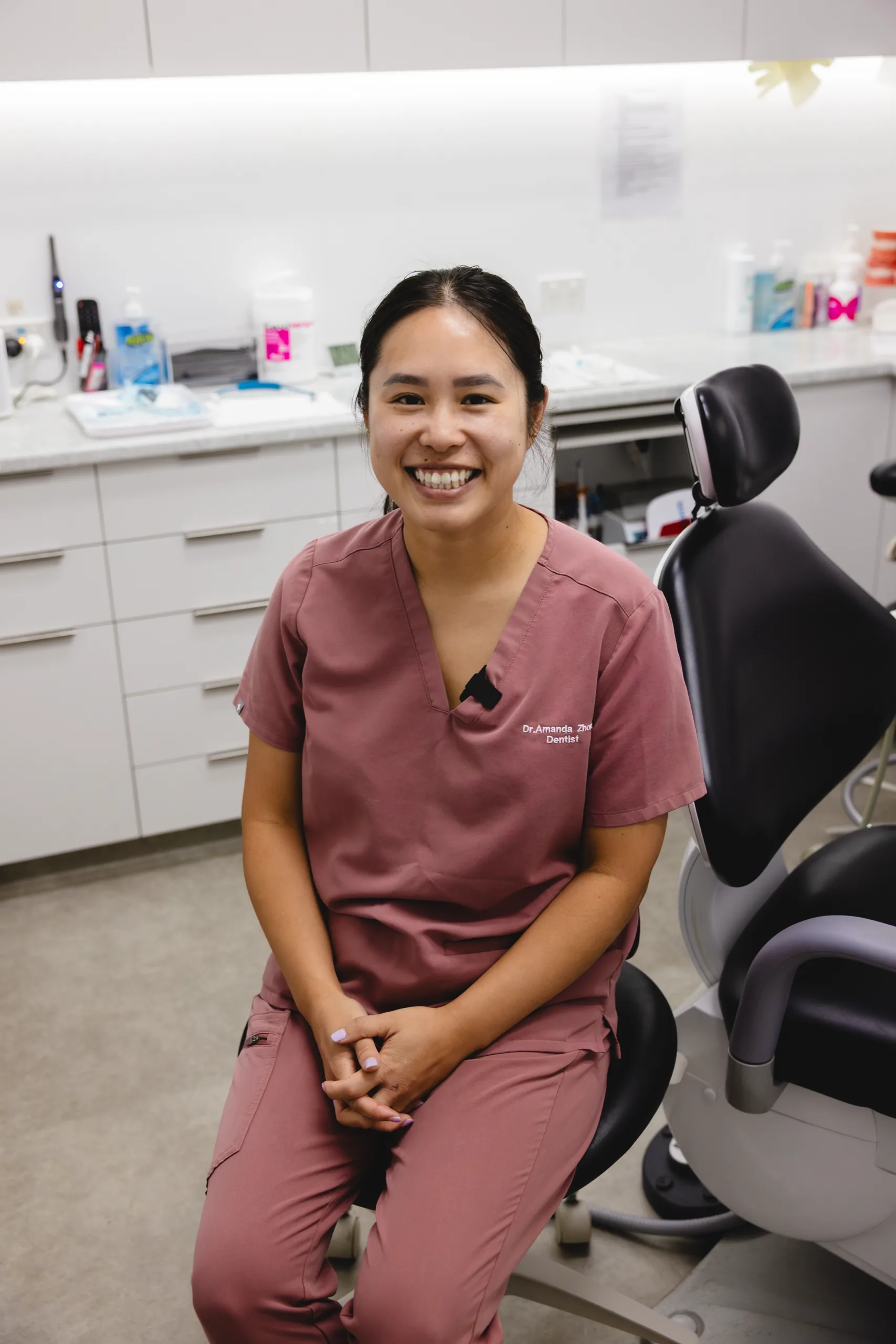 Dr Amanda Zhong at Dental Spot